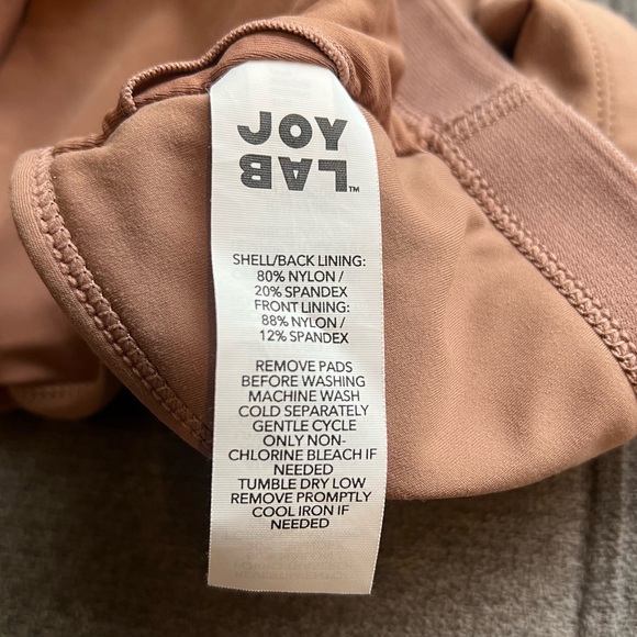 Joylab Racerback Ruffle Sports Bra. - Picture 4 of 6